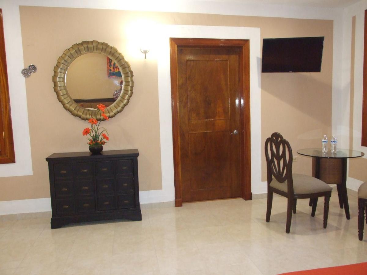 Izamal Plaza Hotel Kültér fotó